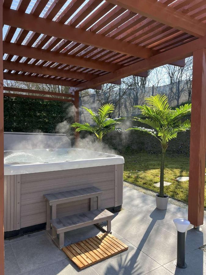 Sinalospa - Culiacan - Appartement Jardin Jacuzzi Sauna A 5 Minutes De Nancy Place Stanislas Champigneulles Exterior foto